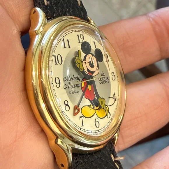 Vintage Lorus Quartz Disney Mickey Melody Alarm Watch - Gold Tone - Picture 4 of 16